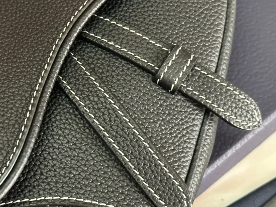 All categories 💚 Top version men’s bags 💚 DIOR 2025 official website new DIOR crossbody bag