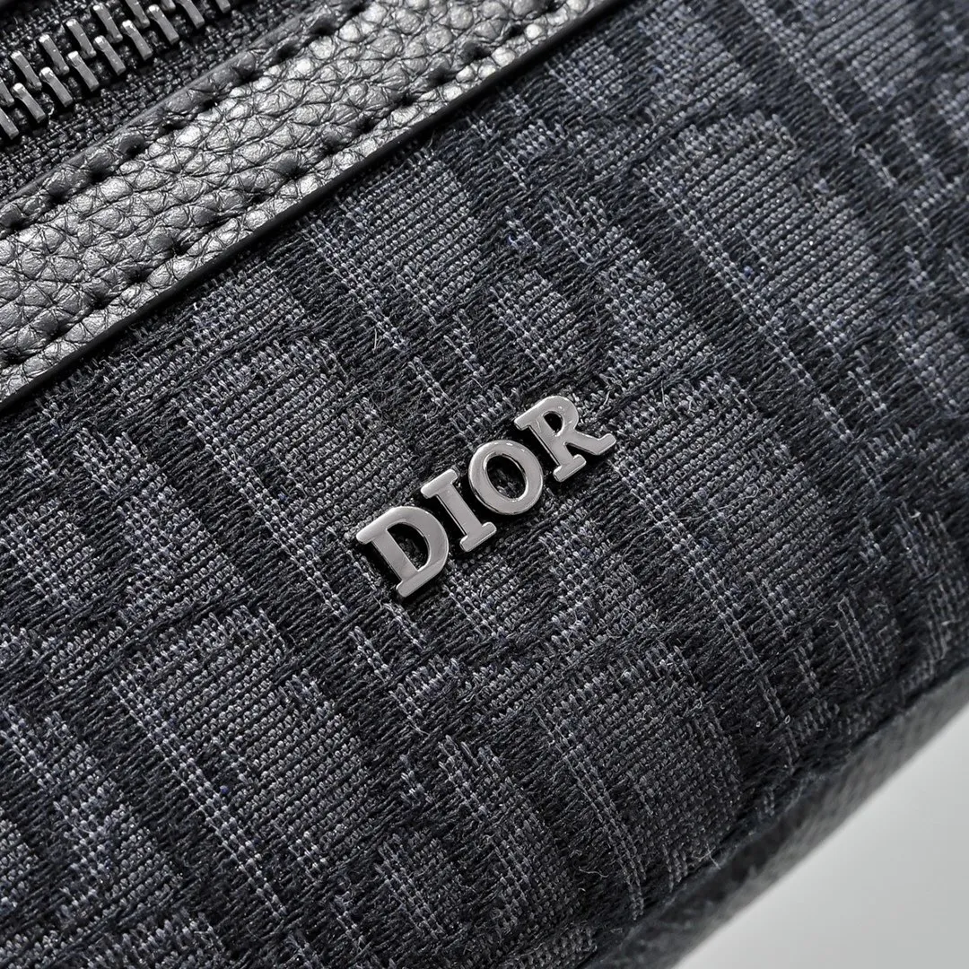 All categories 💚 Top version men’s bags 💚 DIOR 2025 official website new DIOR crossbody bag