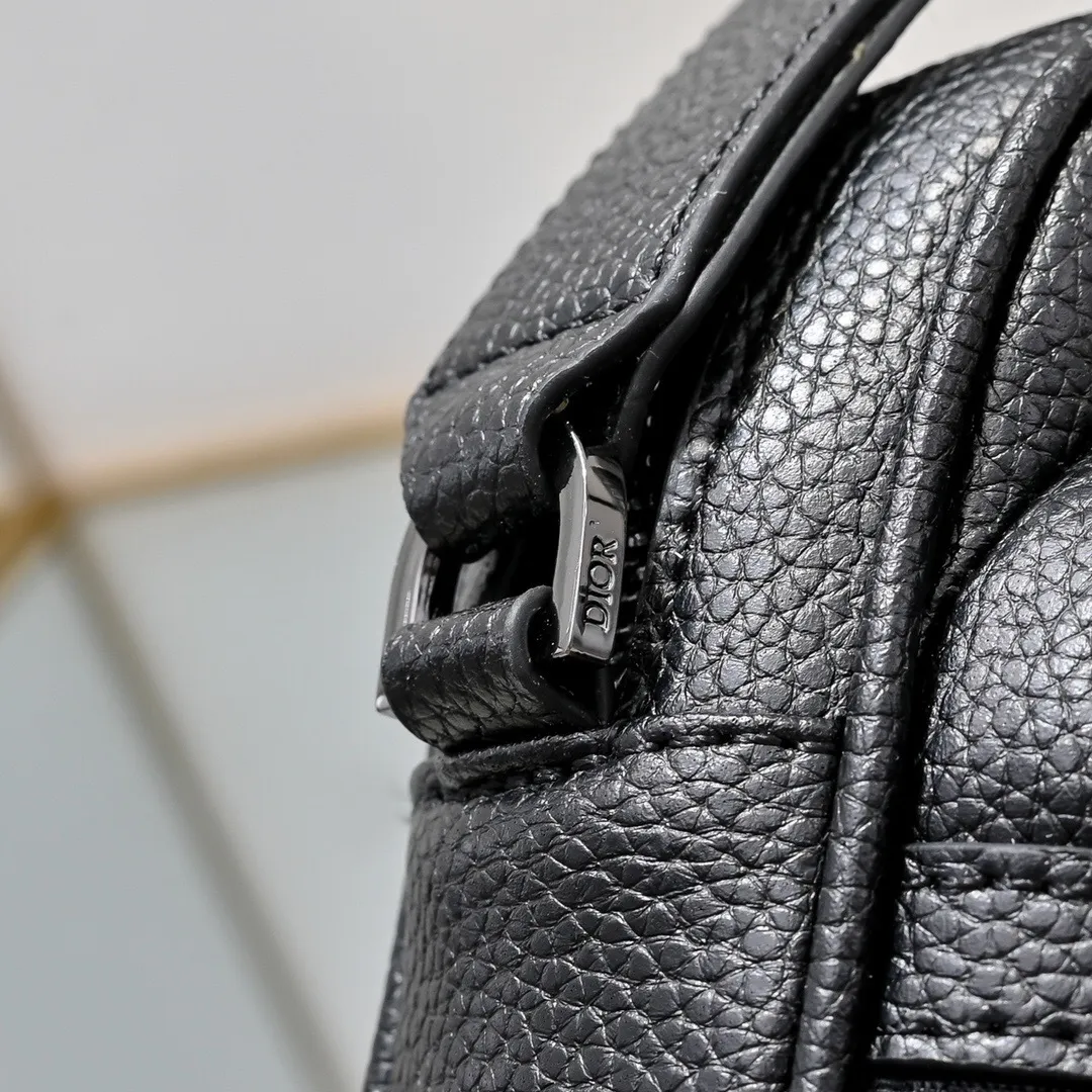 All categories 💚 Top version men’s bags 💚 DIOR 2025 official website new DIOR crossbody bag