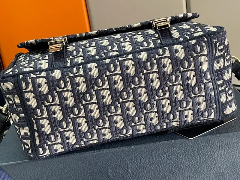 All categories 💚 Top version men’s bags 💚 DIOR 2025 official website new DIOR crossbody bag