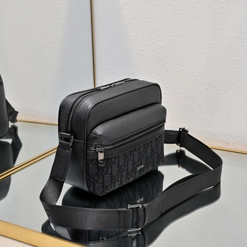 All categories 💚 Top version men’s bags 💚 DIOR 2025 official website new DIOR crossbody bag