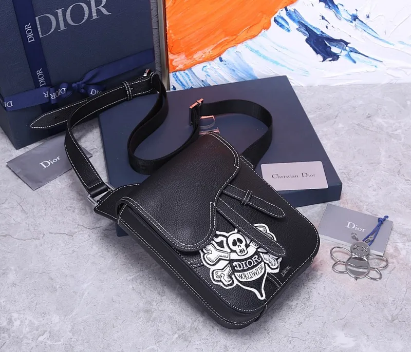 All categories 💚 Top version men’s bags 💚 DIOR 2025 official website new DIOR crossbody bag