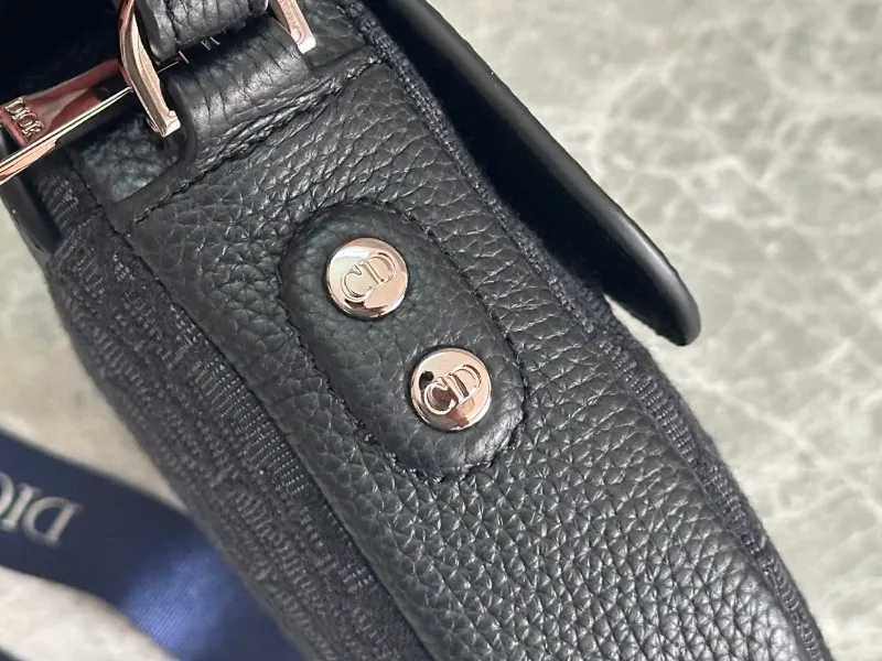 All categories 💚 Top version men’s bags 💚 DIOR 2025 official website new DIOR crossbody bag