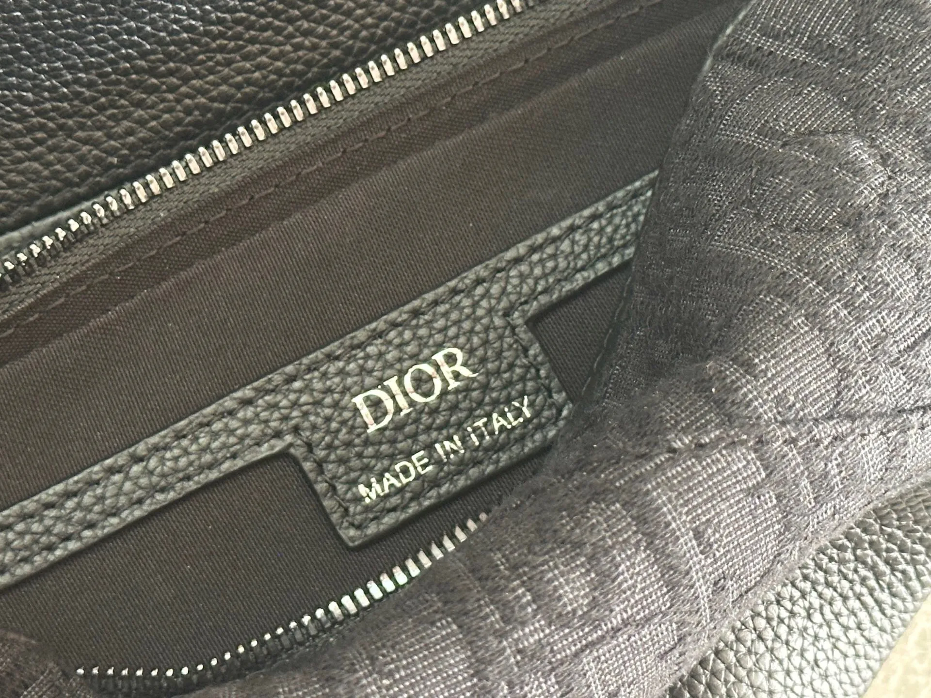 All categories 💚 Top version men’s bags 💚 DIOR 2025 official website new DIOR crossbody bag