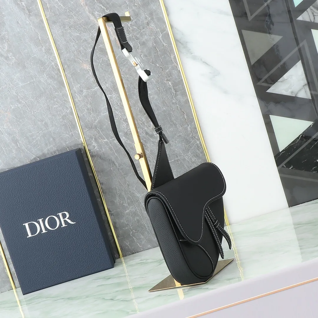 All categories 💚 Top version men’s bags 💚 DIOR 2025 official website new DIOR crossbody bag