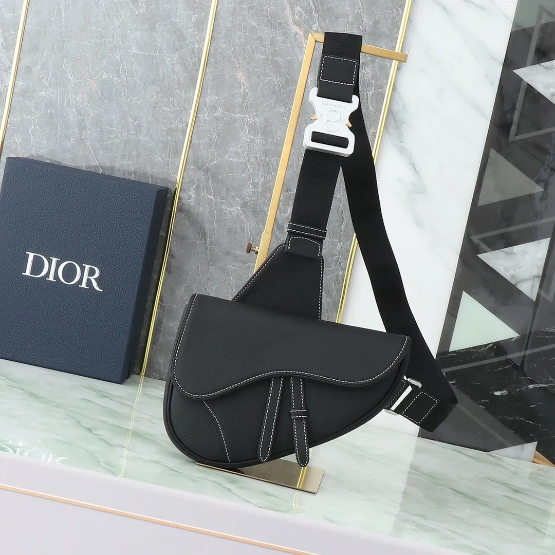All categories 💚 Top version men’s bags 💚 DIOR 2025 official website new DIOR crossbody bag