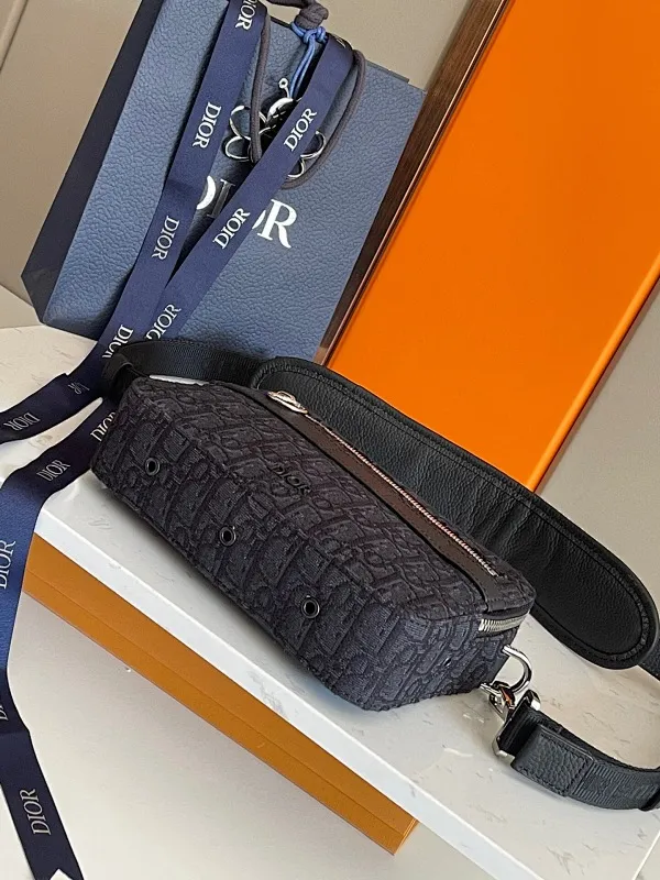 All categories 💚 Top version men’s bags 💚 DIOR 2025 official website new DIOR crossbody bag