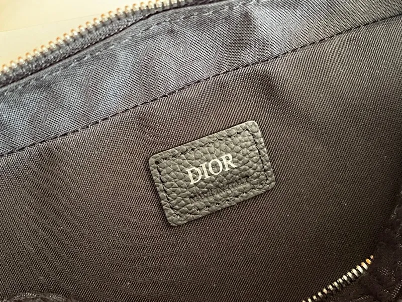 All categories 💚 Top version men’s bags 💚 DIOR 2025 official website new DIOR crossbody bag