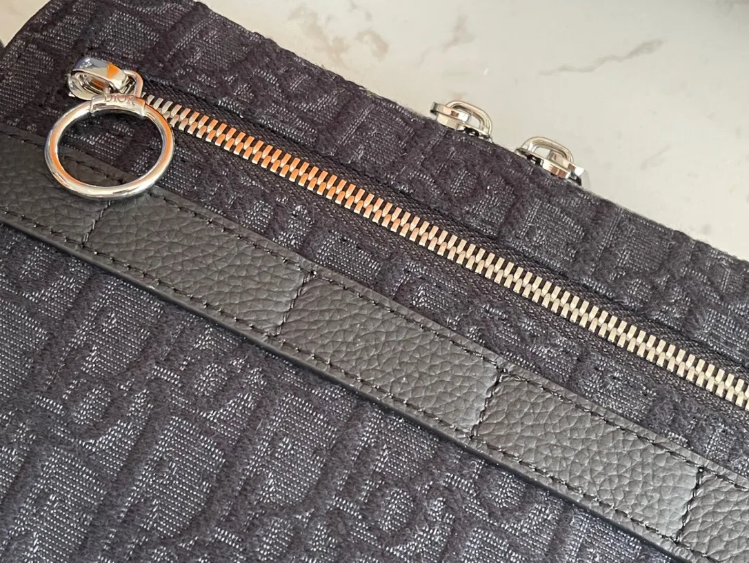 All categories 💚 Top version men’s bags 💚 DIOR 2025 official website new DIOR crossbody bag