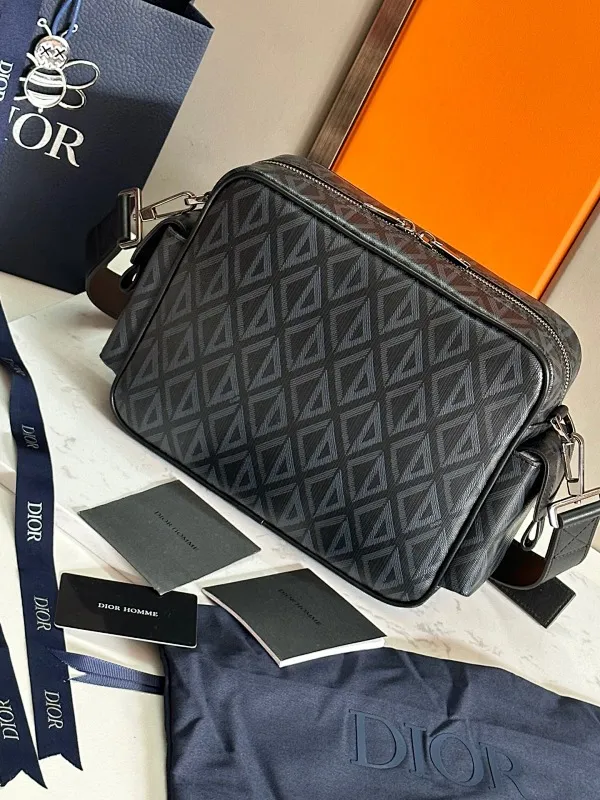 All categories 💚 Top version men’s bags 💚 DIOR 2025 official website new DIOR crossbody bag