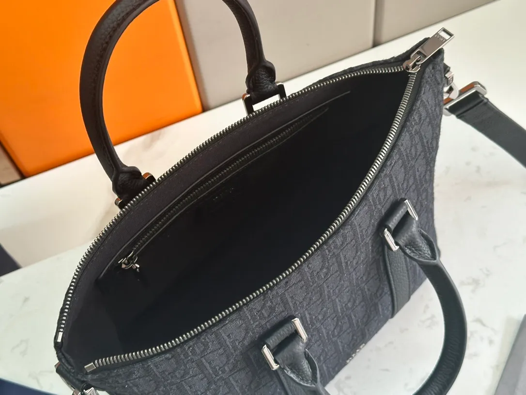 All categories 💚 Top version men’s bags 💚 DIOR 2025 official website new DIOR handbag