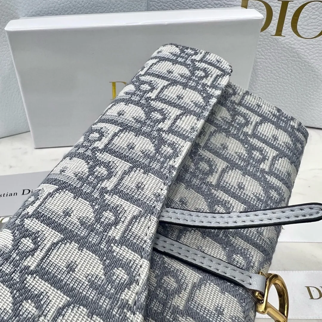 All Categories Official Website "Brand Women's Bags" Women's Bags 💙 DIOR 2025 New DIOR Crossbody Bag