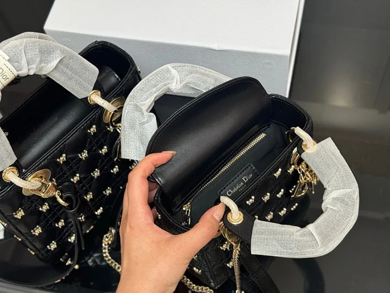 All Categories Official Website "Brand Women's Bags" Women's Bags 💙 DIOR 2025 New DIOR Crossbody Bag
