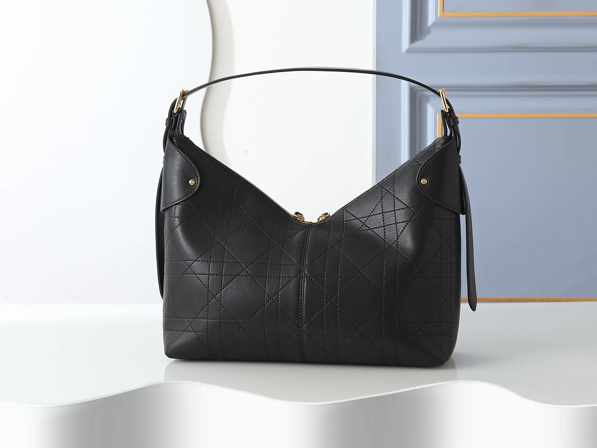 All Categories Official Website "Brand Women's Bags" Women's Bags 💙 DIOR 2026 New DIOR Armpit Crossbody Bag