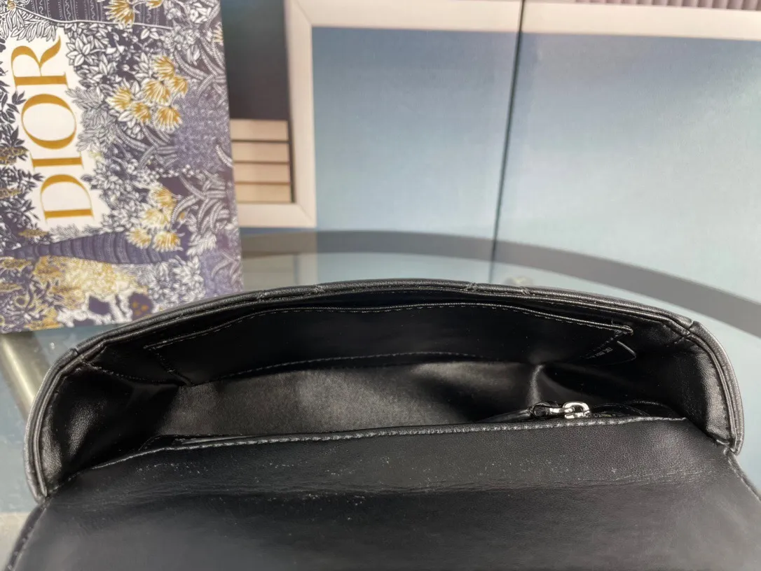 All Categories Official Website "Brand Women's Bags" Women's Bags 💙 DIOR 2025 New DIOR Crossbody Bag