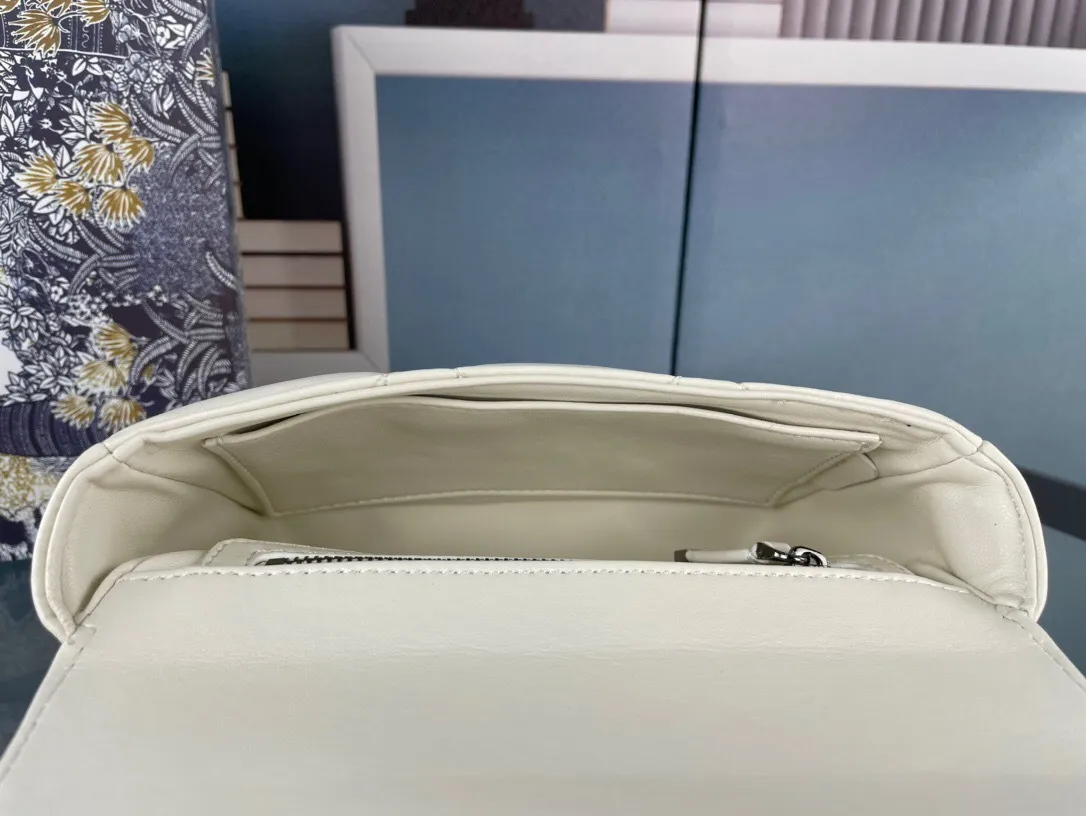All Categories Official Website "Brand Women's Bags" Women's Bags 💙 DIOR 2025 New DIOR Crossbody Bag