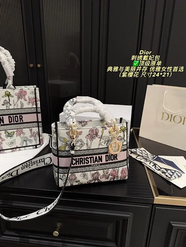 All Categories Official Website "Brand Women's Bags" Women's Bags 💙 DIOR 2025 New DIOR Crossbody Bag