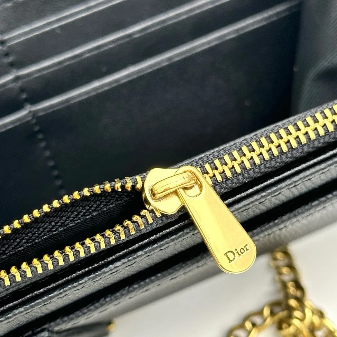 All Categories Official Website "Brand Women's Bags" Women's Bags 💙 DIOR 2026 New DIOR Crossbody Bag