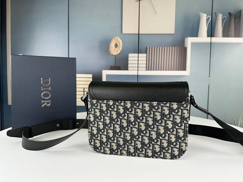 All Categories Official Website "Brand Women's Bags" Women's Bags 💙 DIOR 2025 New DIOR Crossbody Bag
