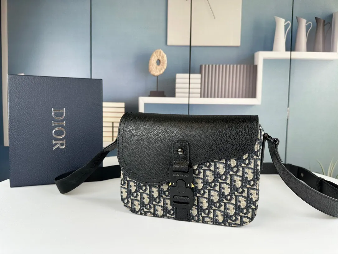 All Categories Official Website "Brand Women's Bags" Women's Bags 💙 DIOR 2025 New DIOR Crossbody Bag