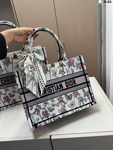 All Categories Official Website "Brand Women's Bags" Women's Bags 💙 DIOR 2025 New DIOR Handbags