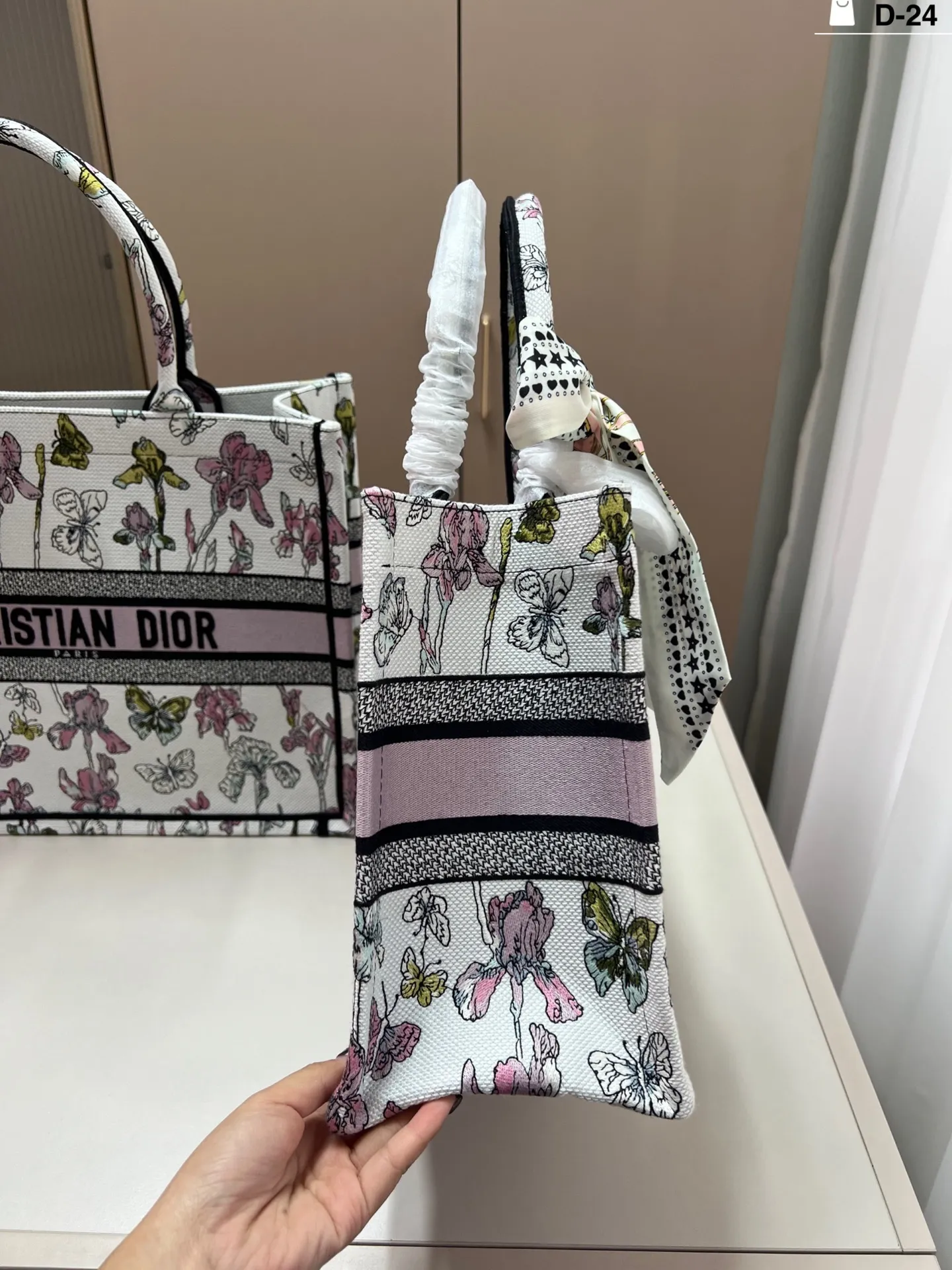 All Categories Official Website "Brand Women's Bags" Women's Bags 💙 DIOR 2025 New DIOR Handbags