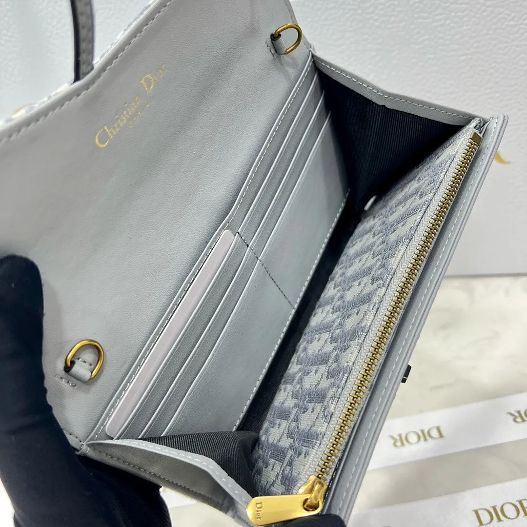 All Categories Official Website "Brand Women's Bags" Women's Bags 💙 DIOR 2026 New DIOR Crossbody Bag