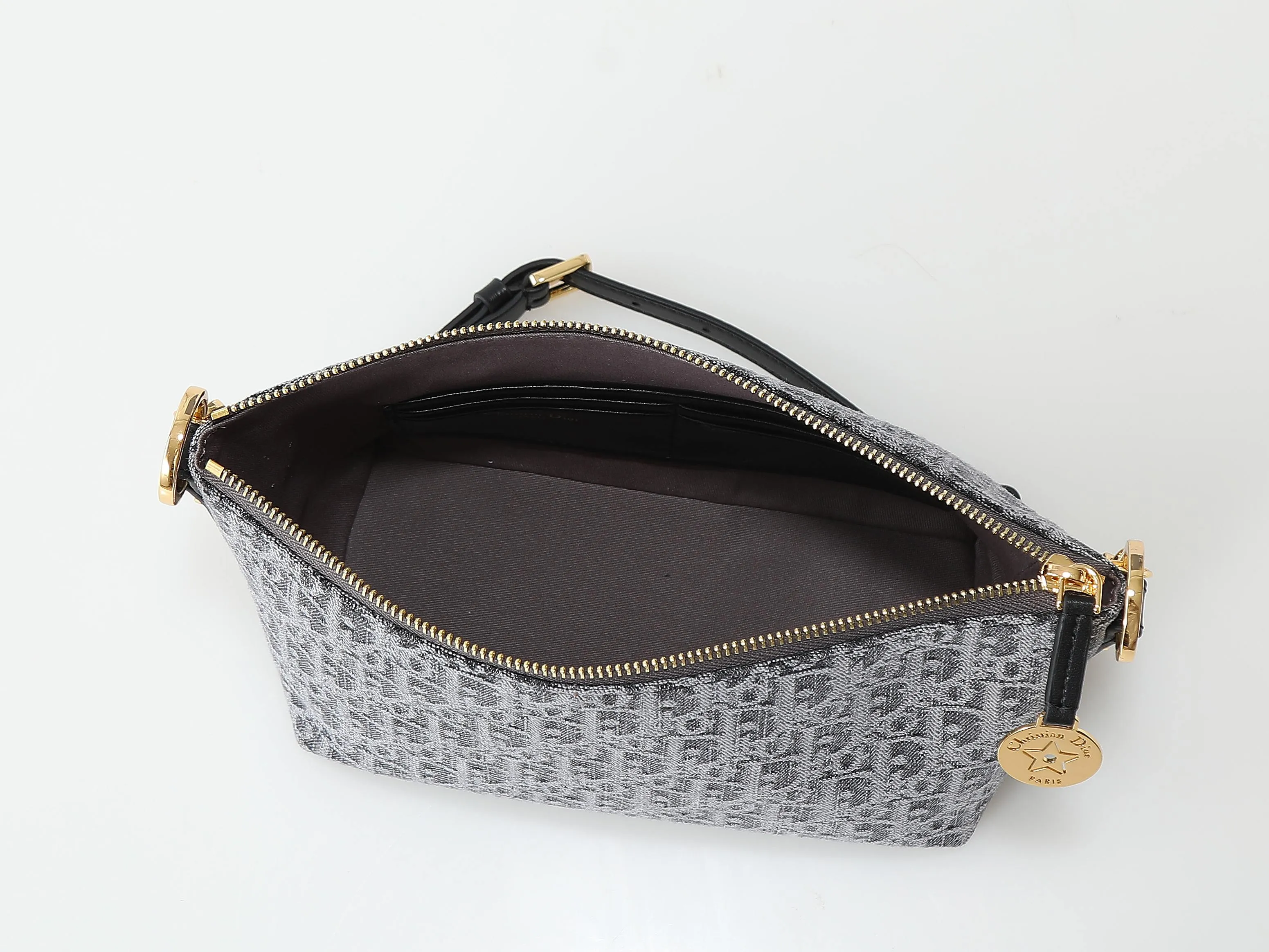 All Categories Official Website "Brand Women's Bags" Women's Bags 💙 DIOR 2026 New DIOR Crossbody Bag