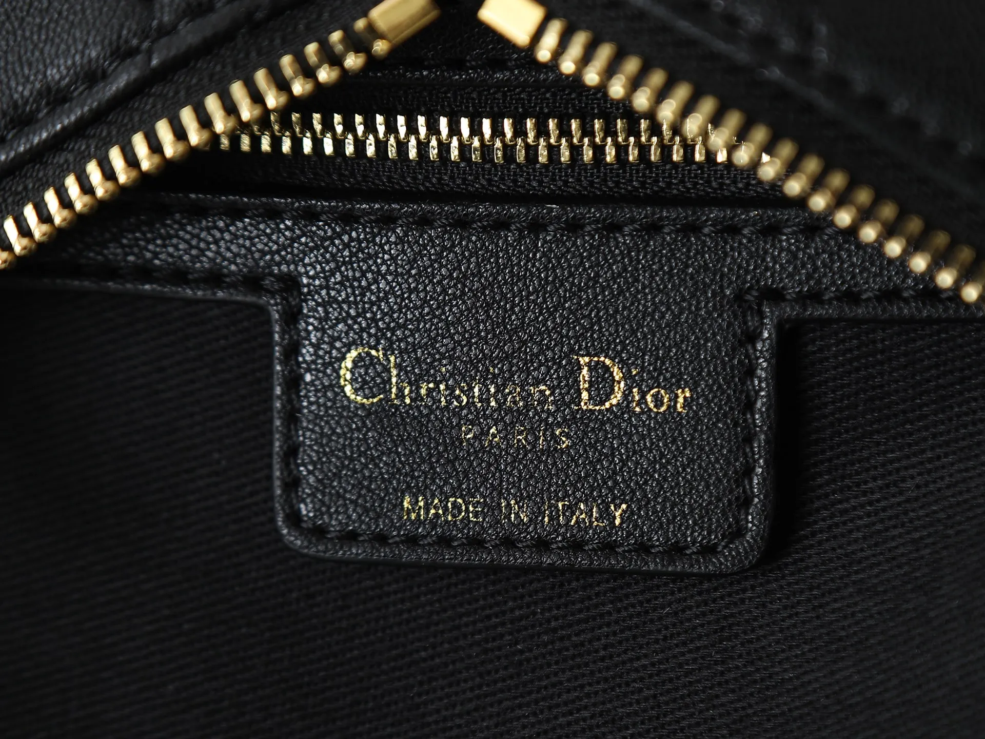 All Categories Official Website "Brand Women's Bags" Women's Bags 💙 DIOR 2026 New DIOR Armpit Crossbody Bag