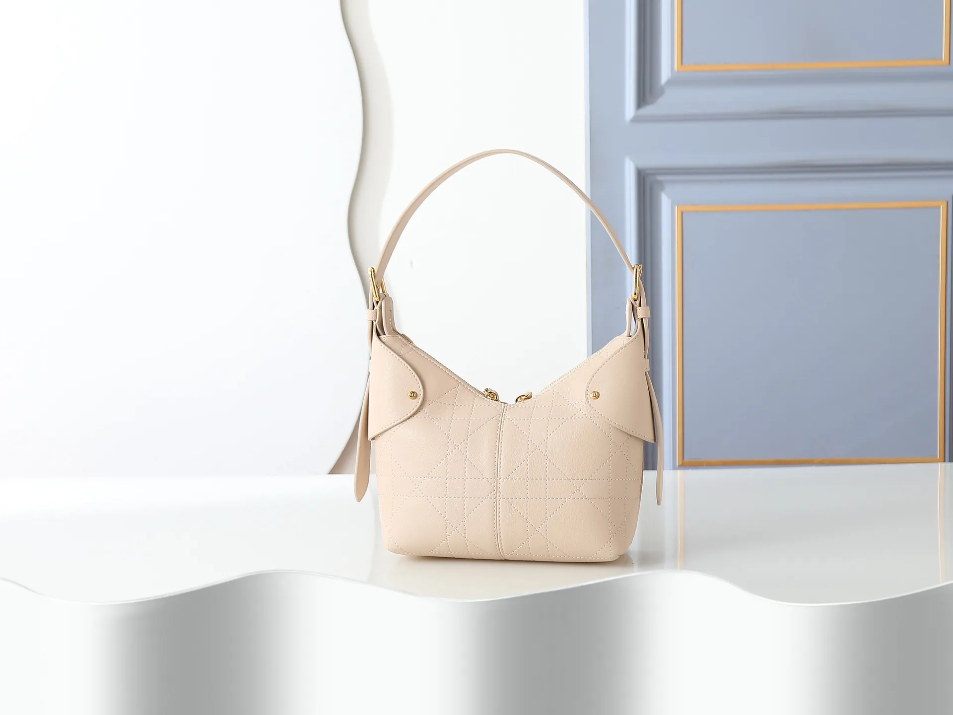 All Categories Official Website "Brand Women's Bags" Women's Bags 💙 DIOR 2026 New DIOR Armpit Crossbody Bag