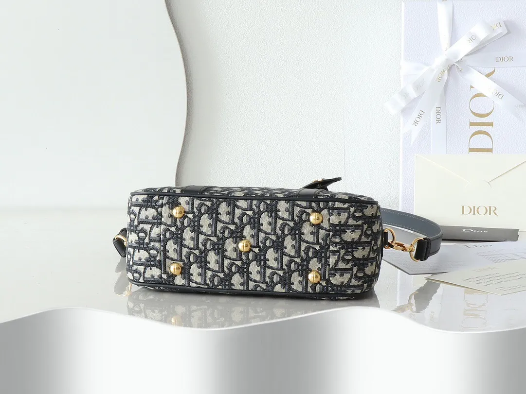 All Categories Official Website "Brand Women's Bags" Women's Bags 💙 DIOR 2025 New DIOR Crossbody Bag