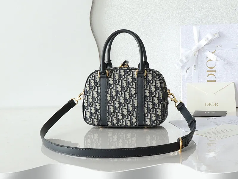 All Categories Official Website "Brand Women's Bags" Women's Bags 💙 DIOR 2025 New DIOR Crossbody Bag