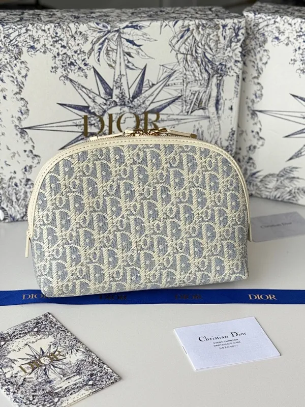 All Categories Official Website "Brand Women's Bags" Women's Bags 💙 DIOR 2025 New Dior Cosmetic Bag