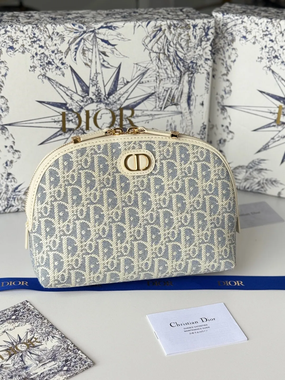 All Categories Official Website "Brand Women's Bags" Women's Bags 💙 DIOR 2025 New Dior Cosmetic Bag