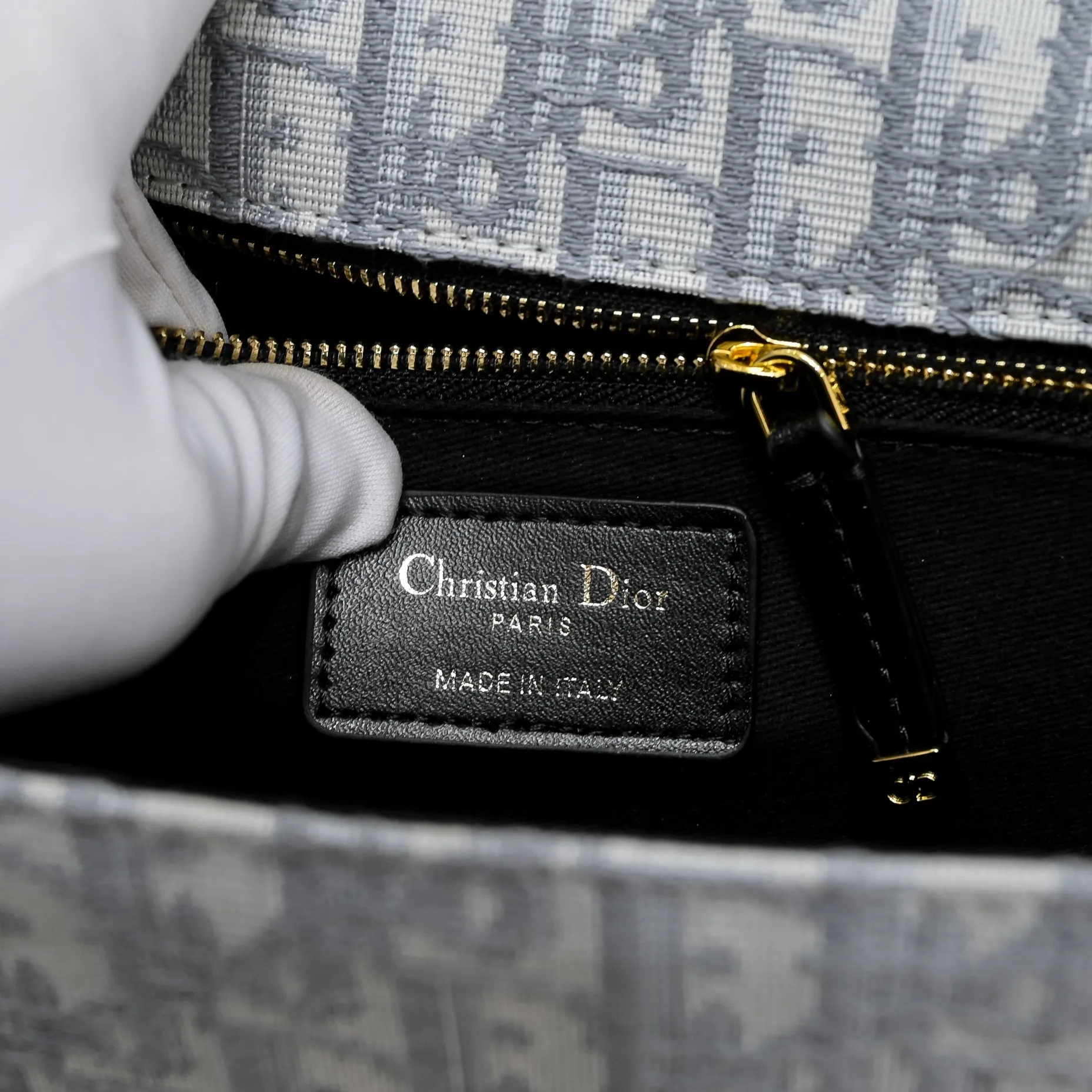 All Categories Official Website "Brand Women's Bags" Women's Bags 💙 DIOR 2025 New DIOR Crossbody Bag