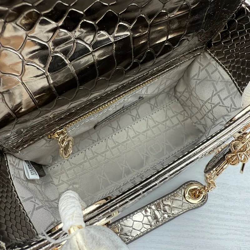 All Categories Official Website "Brand Women's Bags" Women's Bags 💙 DIOR 2026 New DIOR Crossbody Bag