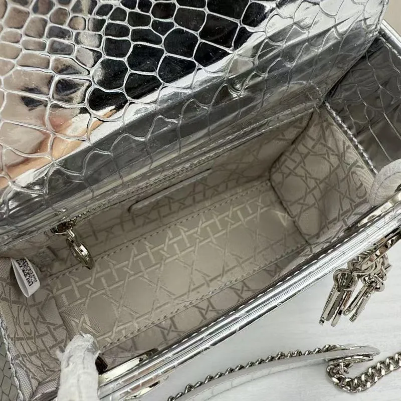 All Categories Official Website "Brand Women's Bags" Women's Bags 💙 DIOR 2026 New DIOR Crossbody Bag