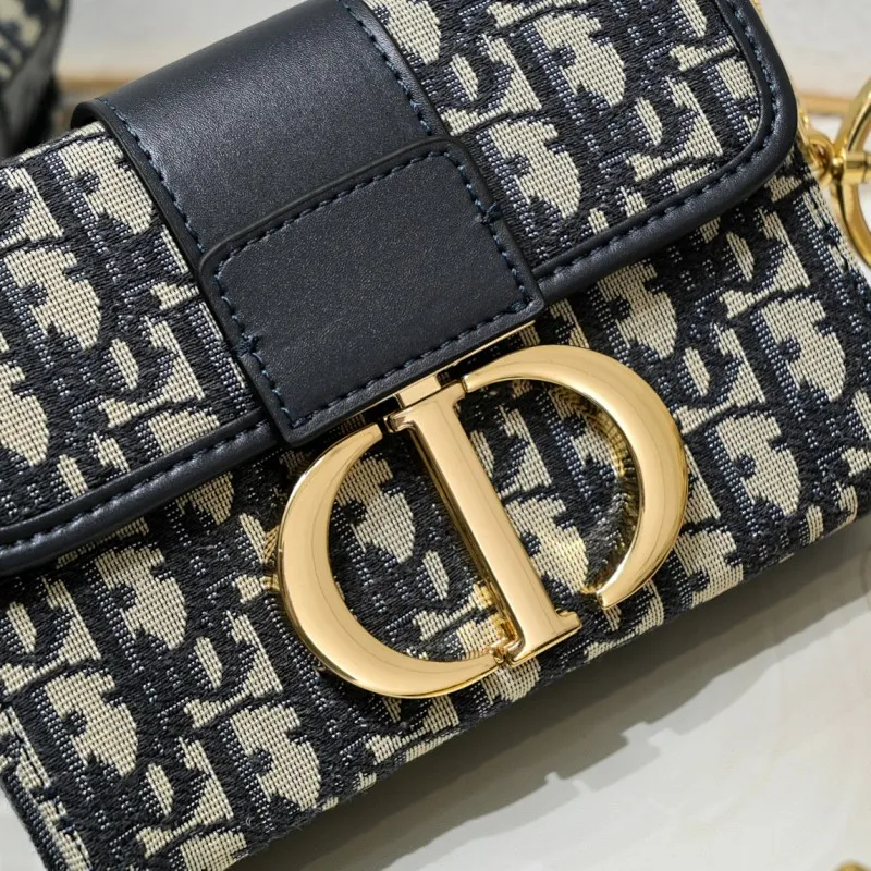 All Categories Official Website "Brand Women's Bags" Women's Bags 💙 DIOR 2025 New DIOR Crossbody Bag
