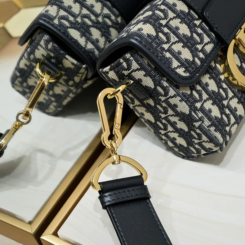 All Categories Official Website "Brand Women's Bags" Women's Bags 💙 DIOR 2025 New DIOR Crossbody Bag