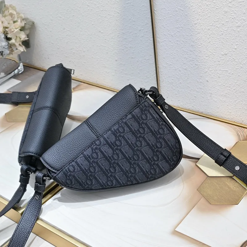All Categories Official Website "Brand Women's Bags" Women's Bags 💙 DIOR 2025 New DIOR Crossbody Bag