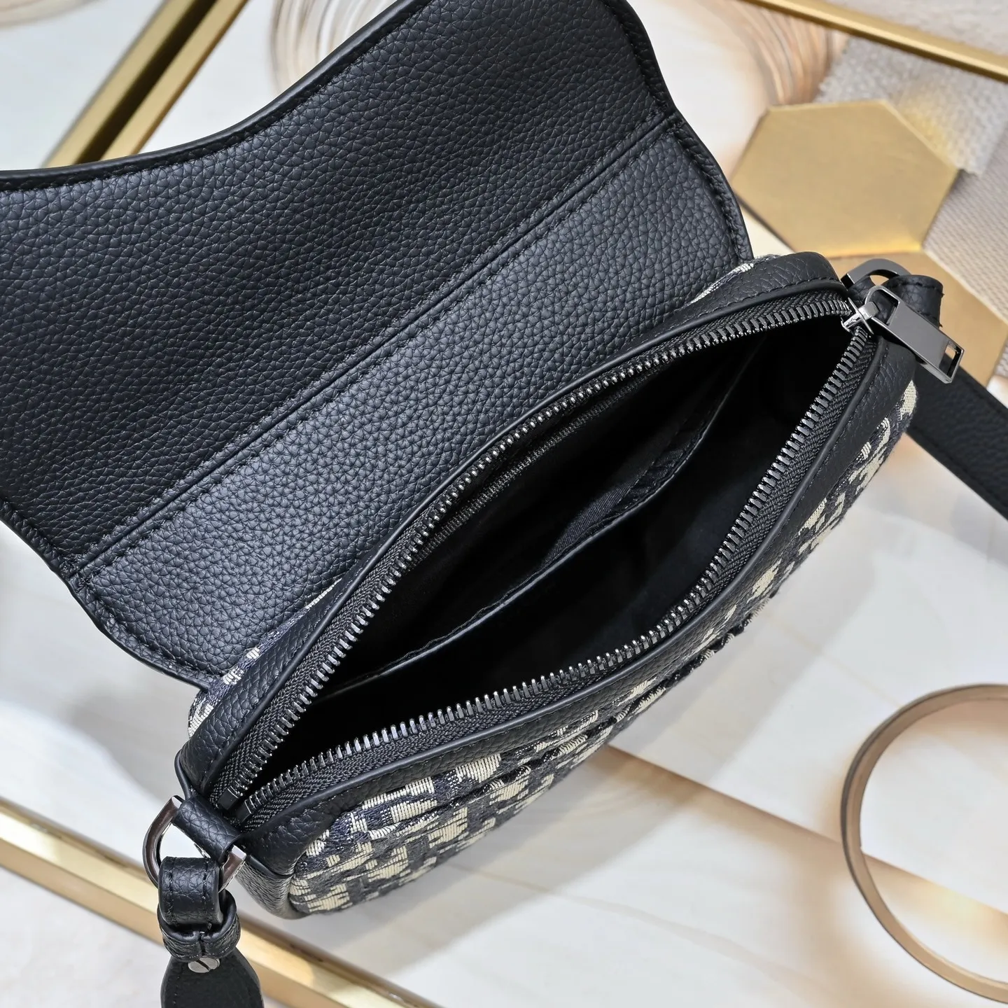All Categories Official Website "Brand Women's Bags" Women's Bags 💙 DIOR 2025 New DIOR Crossbody Bag