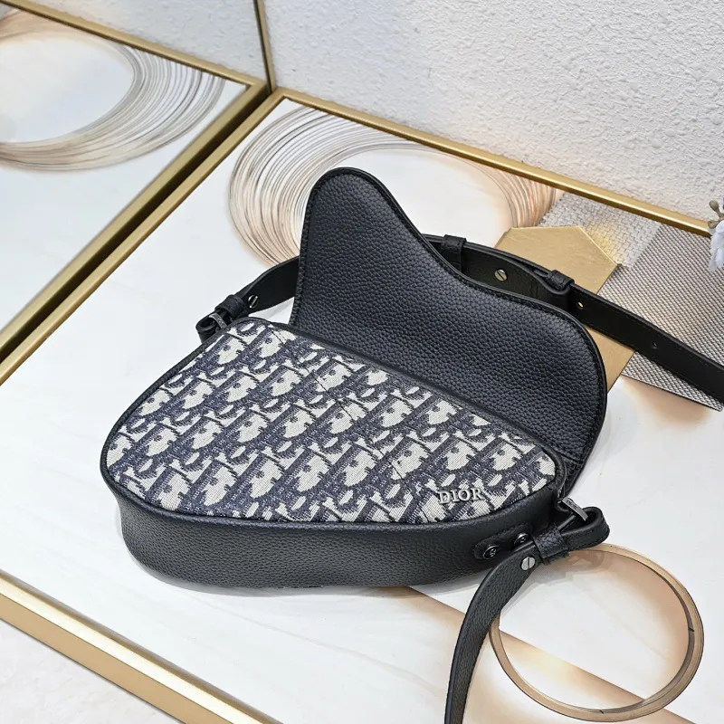 All Categories Official Website "Brand Women's Bags" Women's Bags 💙 DIOR 2025 New DIOR Crossbody Bag