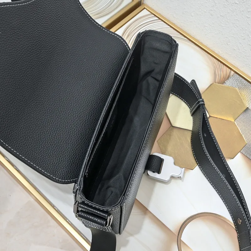 All Categories Official Website "Brand Women's Bags" Women's Bags 💙 DIOR 2025 New DIOR Crossbody Bag
