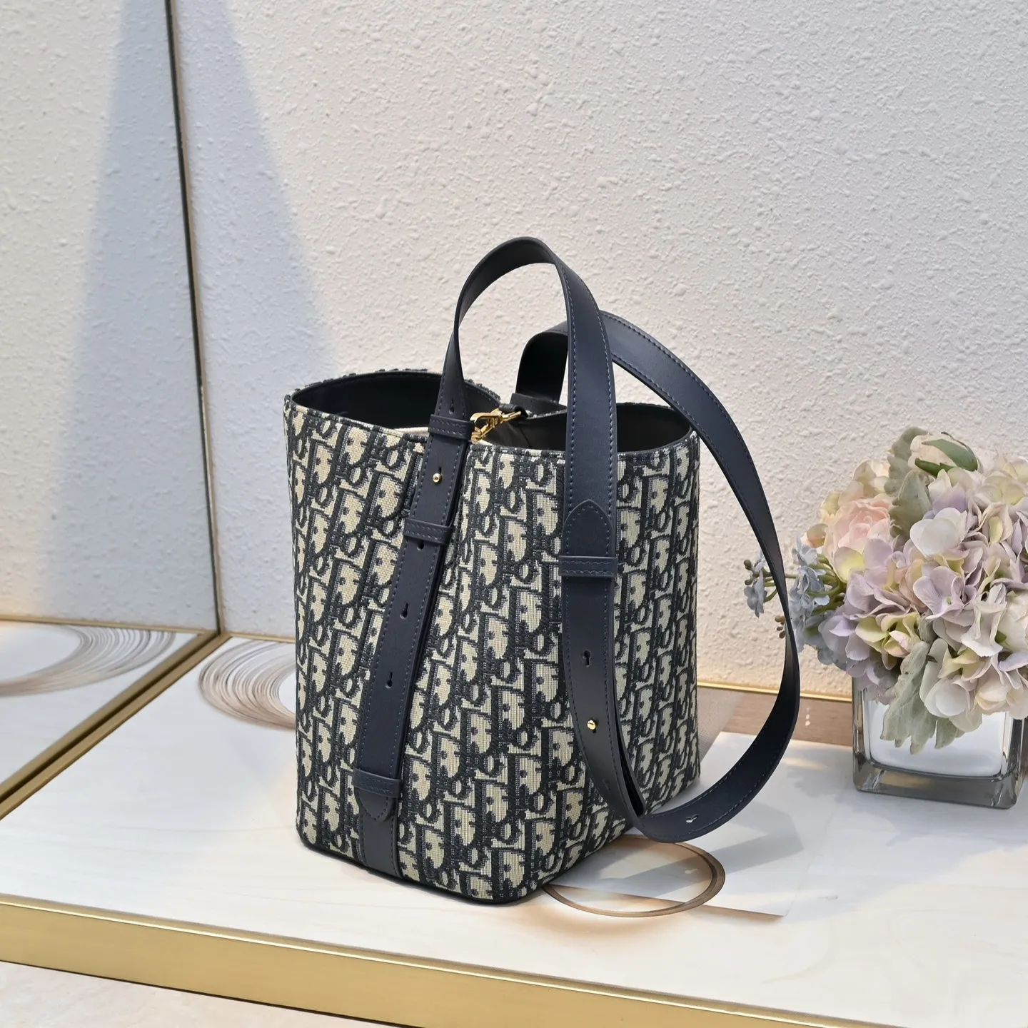 All Categories Official Website "Brand Women's Bags" Women's Bags 💙 DIOR 2025 New DIOR Crossbody Bag