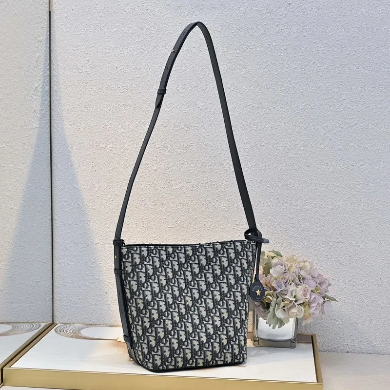 All Categories Official Website "Brand Women's Bags" Women's Bags 💙 DIOR 2025 New DIOR Crossbody Bag
