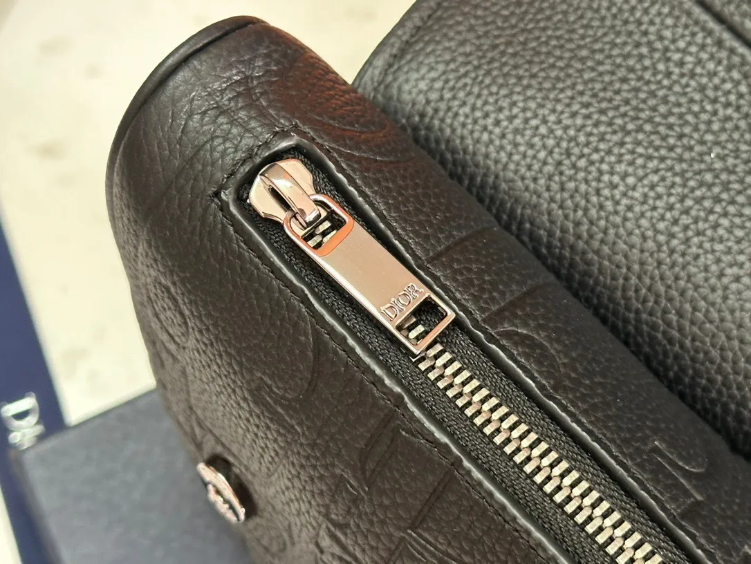 All Categories Official Website "Brand Women's Bags" Women's Bags 💙 DIOR 2025 New DIOR Crossbody Bag