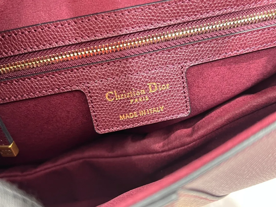 All Categories Official Website "Brand Women's Bags" Women's Bags 💙 DIOR 2026 New DIOR Crossbody Bag