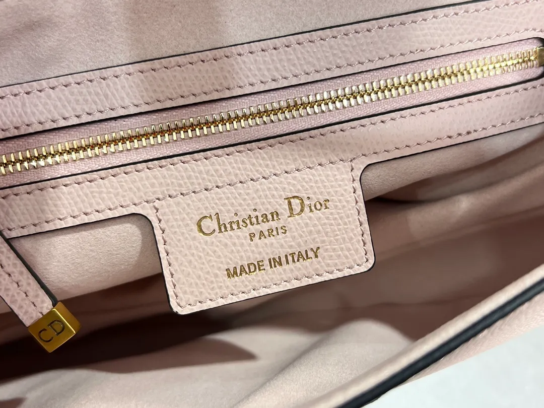 All Categories Official Website "Brand Women's Bags" Women's Bags 💙 DIOR 2026 New DIOR Crossbody Bag