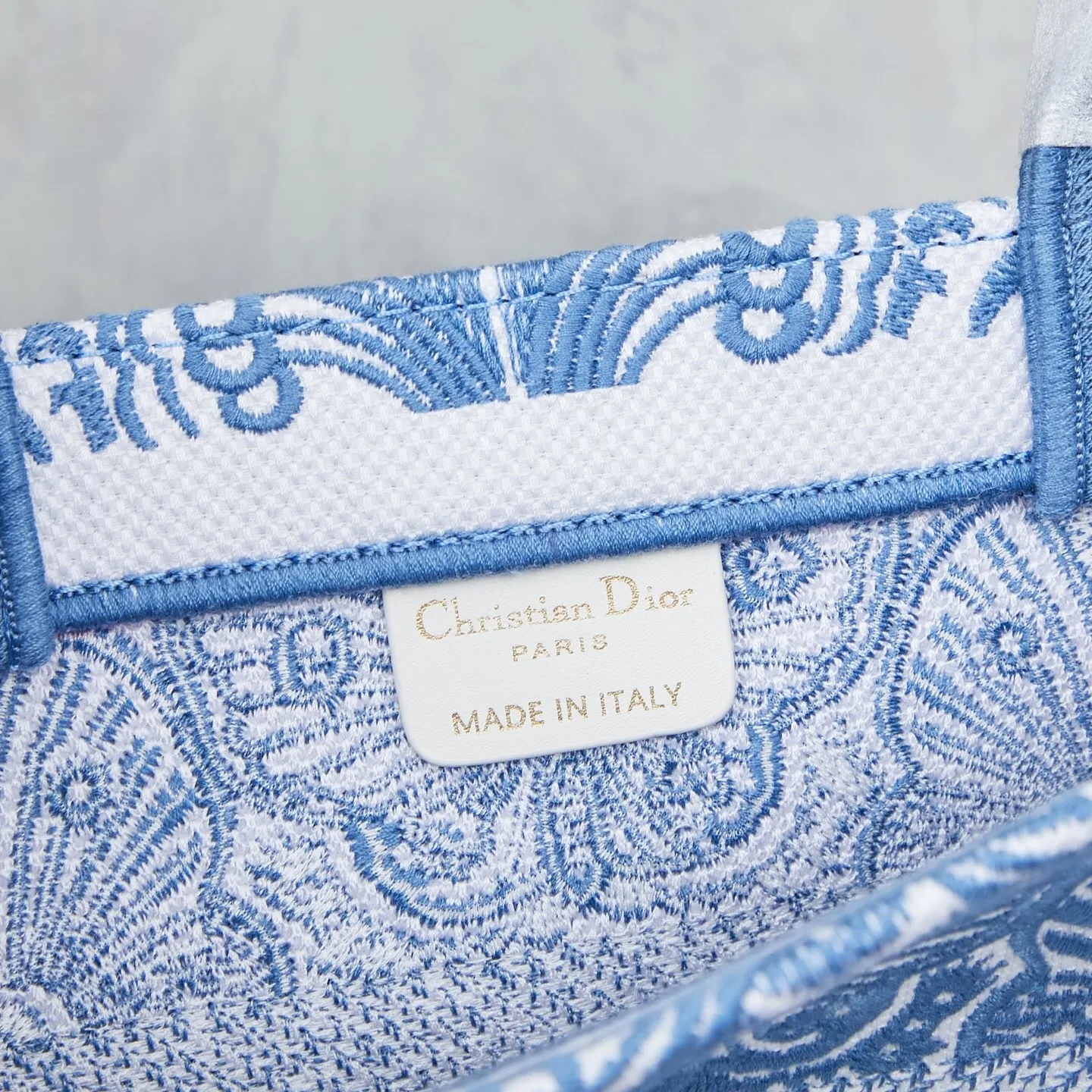 All Categories Official Website "Brand Women's Bags" Women's Bags 💙 DIOR 2025 New DIOR Handbags