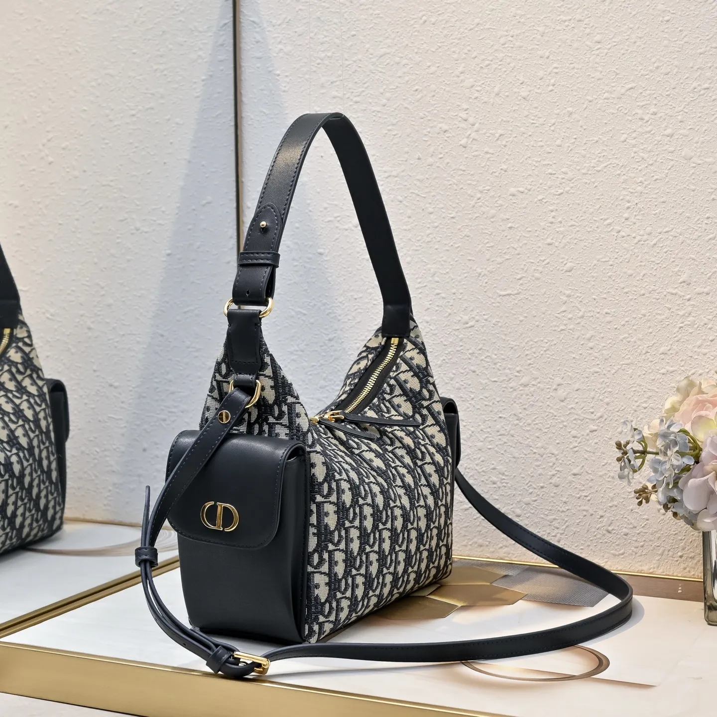 All Categories Official Website "Brand Women's Bags" Women's Bags 💙 DIOR 2025 New DIOR Crossbody Bag